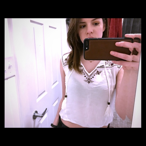 Xhilaration Tops - Bohemian Crop-Top Xhilaration Tops - Bohemian Crop-Top